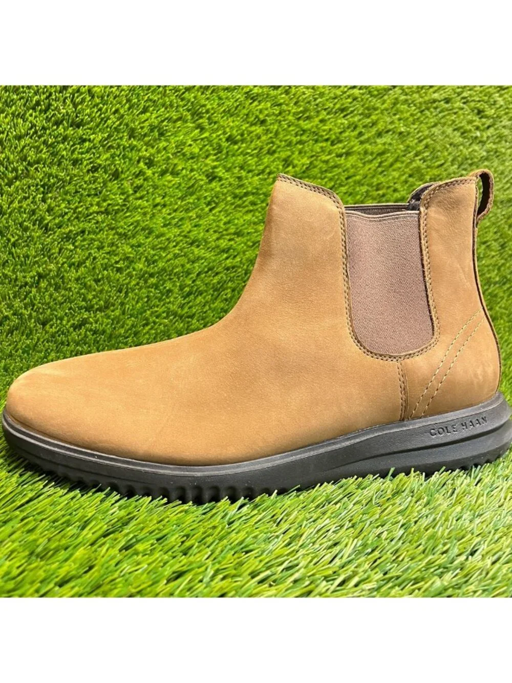 Cole Haan Grand Plus Mens Size 10.5 Brown Classic Outdoor Pull On Chelsea Boots
